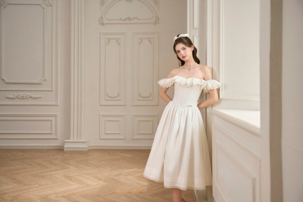 Ceridwen Midi Dress - Image 5